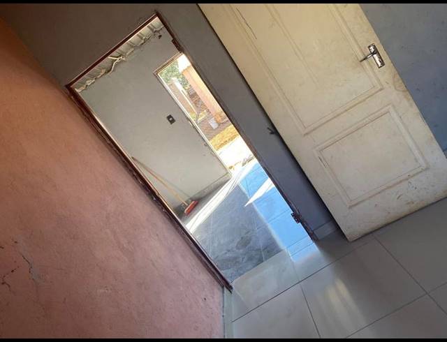 2 BEDROOM HOUSE FOR SALE IN GA-RANKUWA